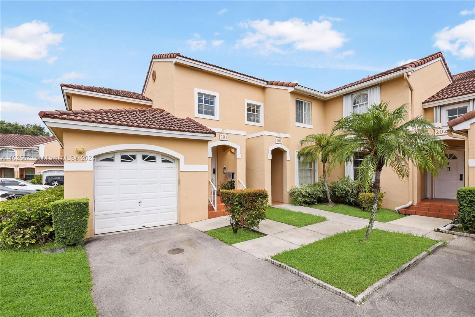 Real estate property located at 14847 Balgowan Rd #101-7, Miami-Dade County, REGATTA POINTE CONDO NO N, Miami Lakes, FL