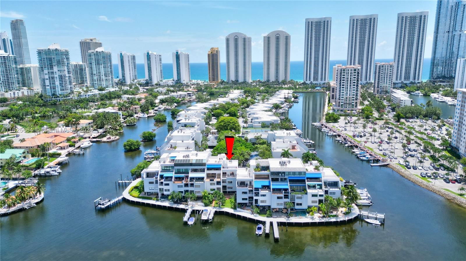 Real estate property located at 467 Poinciana Dr #1516, Miami-Dade County, POINCIANA ISLAND YACHT & R, Sunny Isles Beach, FL