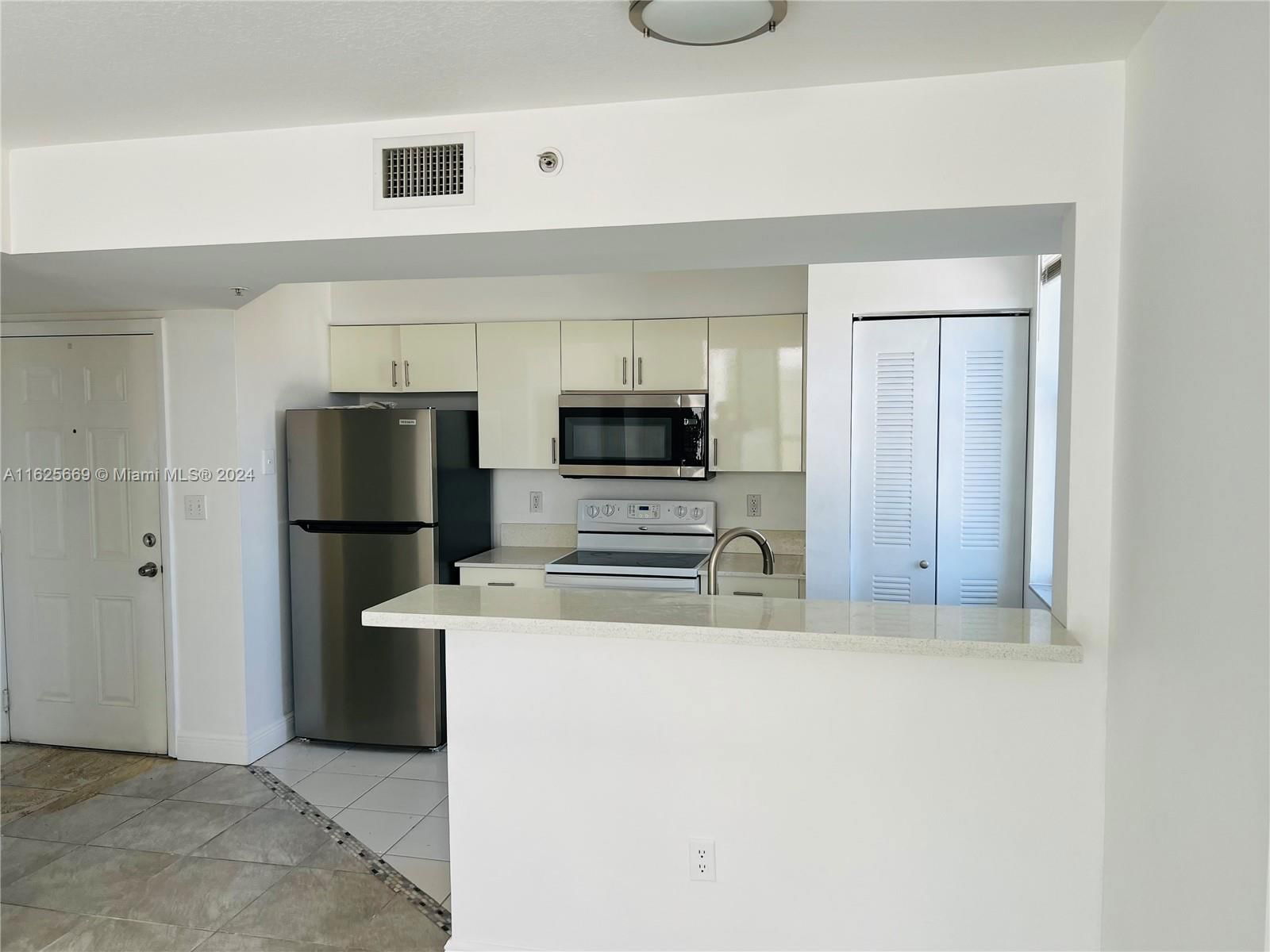 Real estate property located at 219 12th Ave #403, Miami-Dade County, SAN LORENZO CONDO, Miami, FL