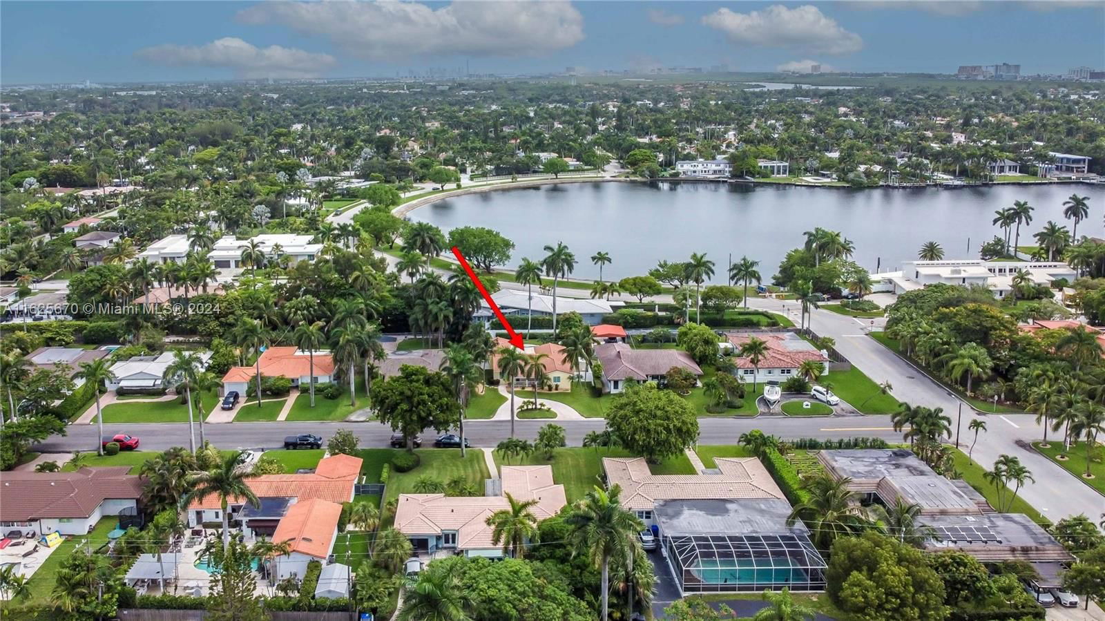 Real estate property located at 1215 Jefferson St, Broward County, HOLLYWOOD LAKES SECTION, Hollywood, FL