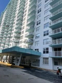 Real estate property located at 301 174th St #1102, Miami-Dade County, WINSTON TOWERS 500 CONDO, Sunny Isles Beach, FL