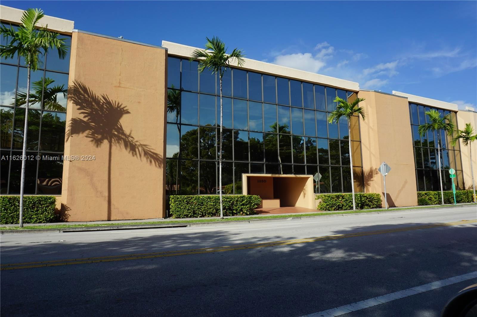 Real estate property located at 1350 Red Rd #16, Miami-Dade County, West Miami, FL