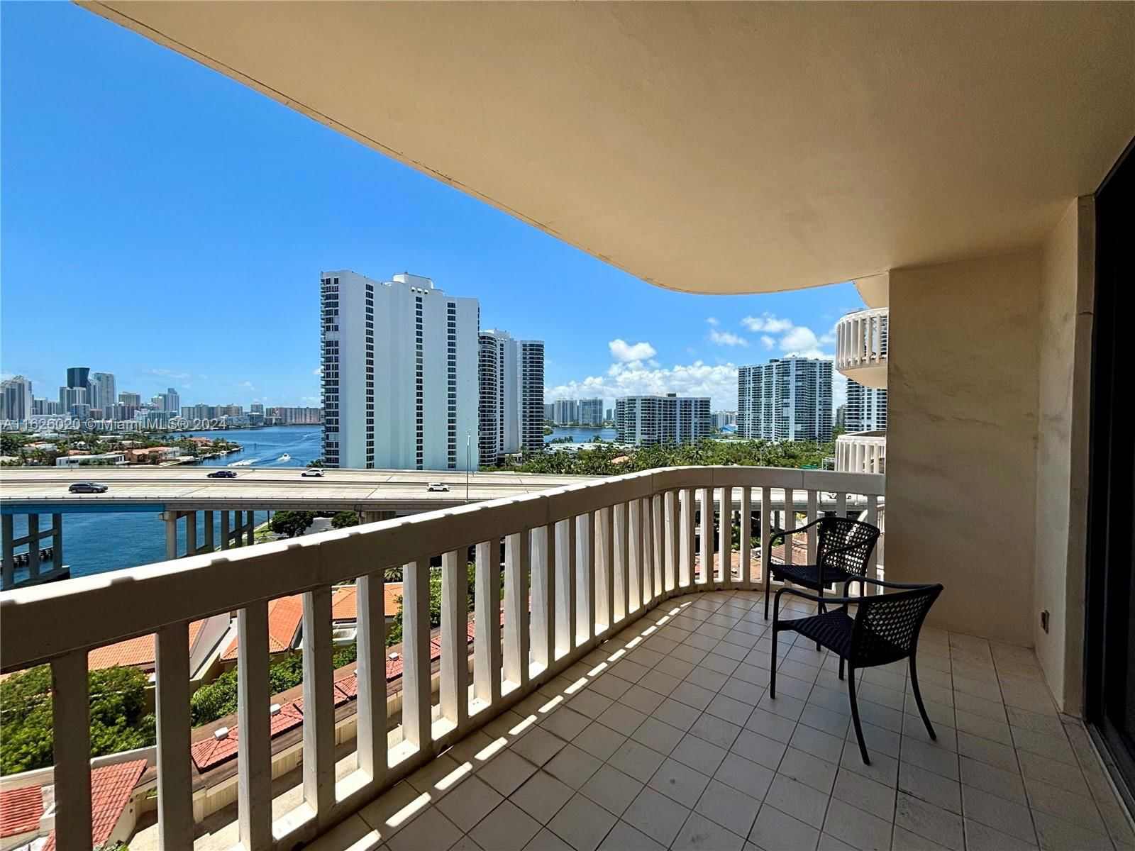 Real estate property located at 19355 Turnberry Way #10H, Miami-dade, Turnberry Towers Condo, Aventura, FL