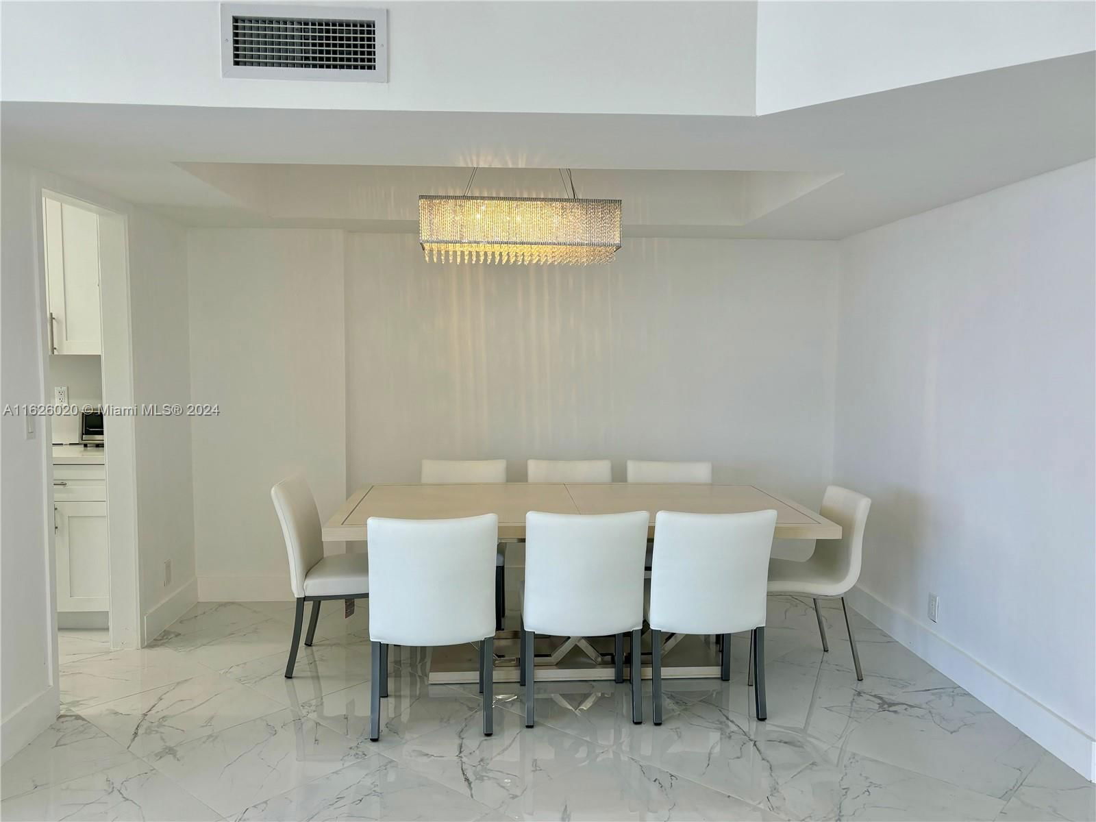Real estate property located at 19355 Turnberry Way #10H, Miami-dade, Turnberry Towers Condo, Aventura, FL