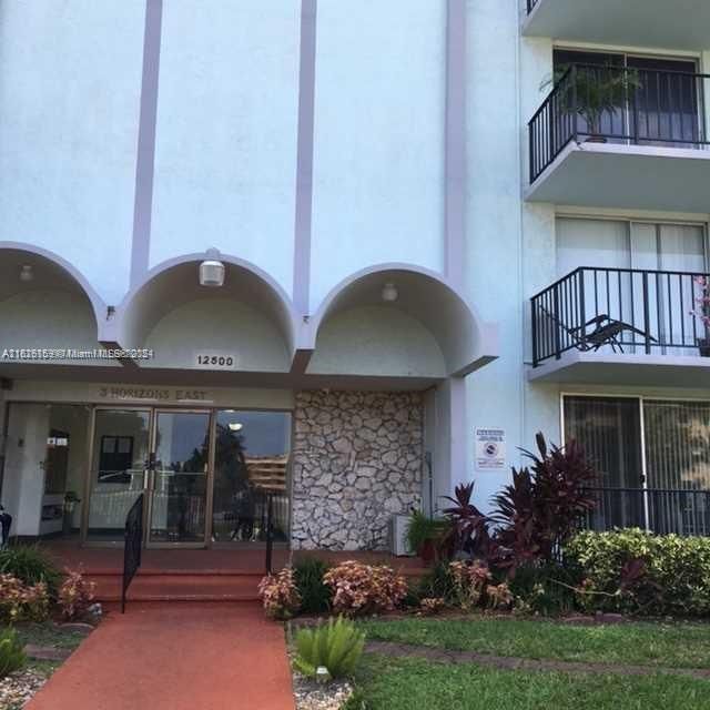 Real estate property located at 12500 15 AVE #207, Miami-Dade, THREE HORIZONS EAST CONDO, North Miami, FL