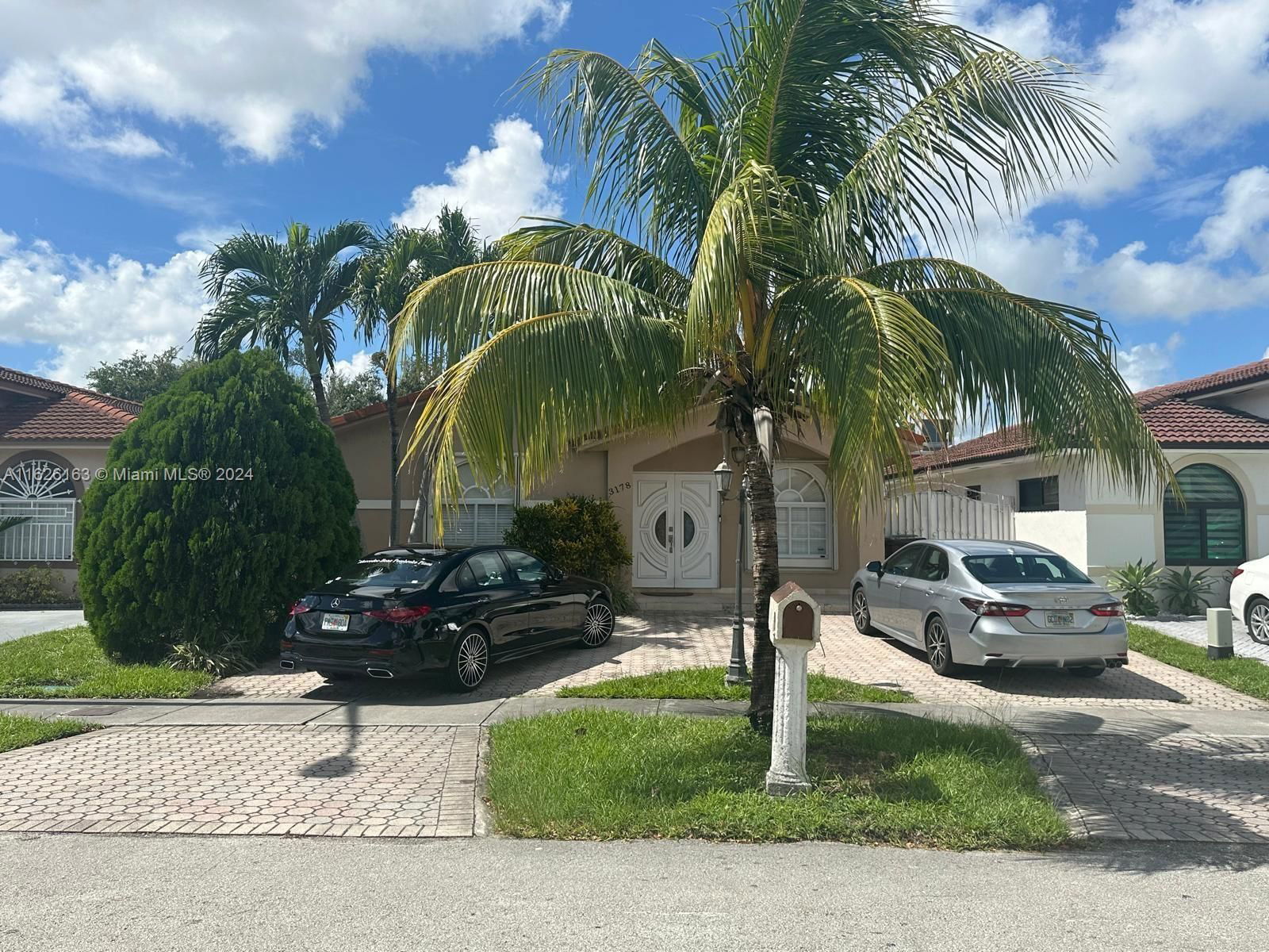 Real estate property located at 3178 77th Pl, Miami-Dade, PONDEROSA PHASE 2, Hialeah, FL