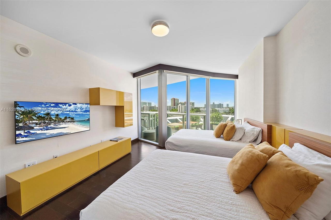 Real estate property located at 17001 Collins Ave #804, Miami-dade, Jade Beach Condo, Sunny Isles Beach, FL