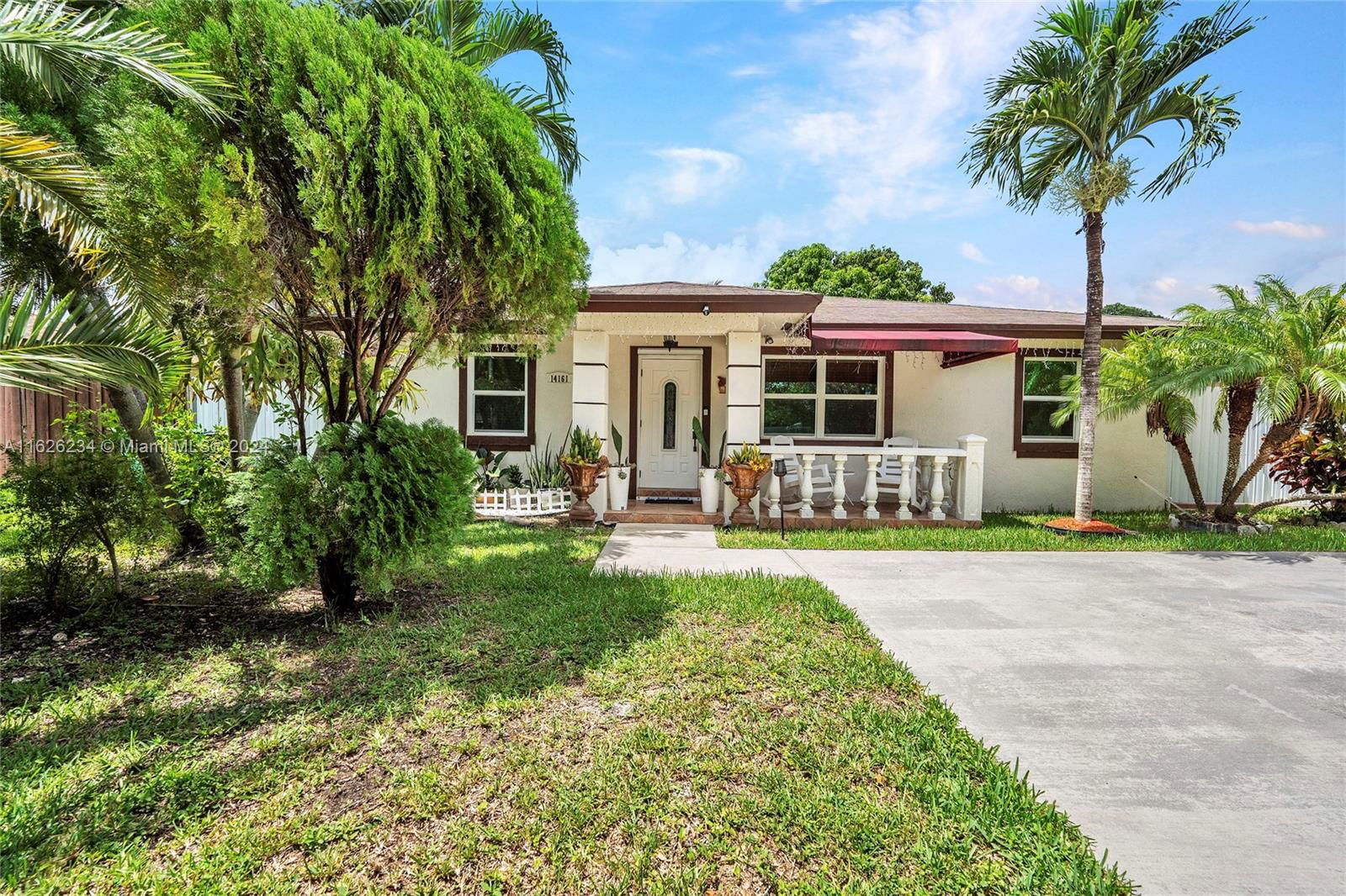 Real estate property located at 14161 291st Ter, Miami-Dade, SALMA LAKE PHASE 2, Homestead, FL