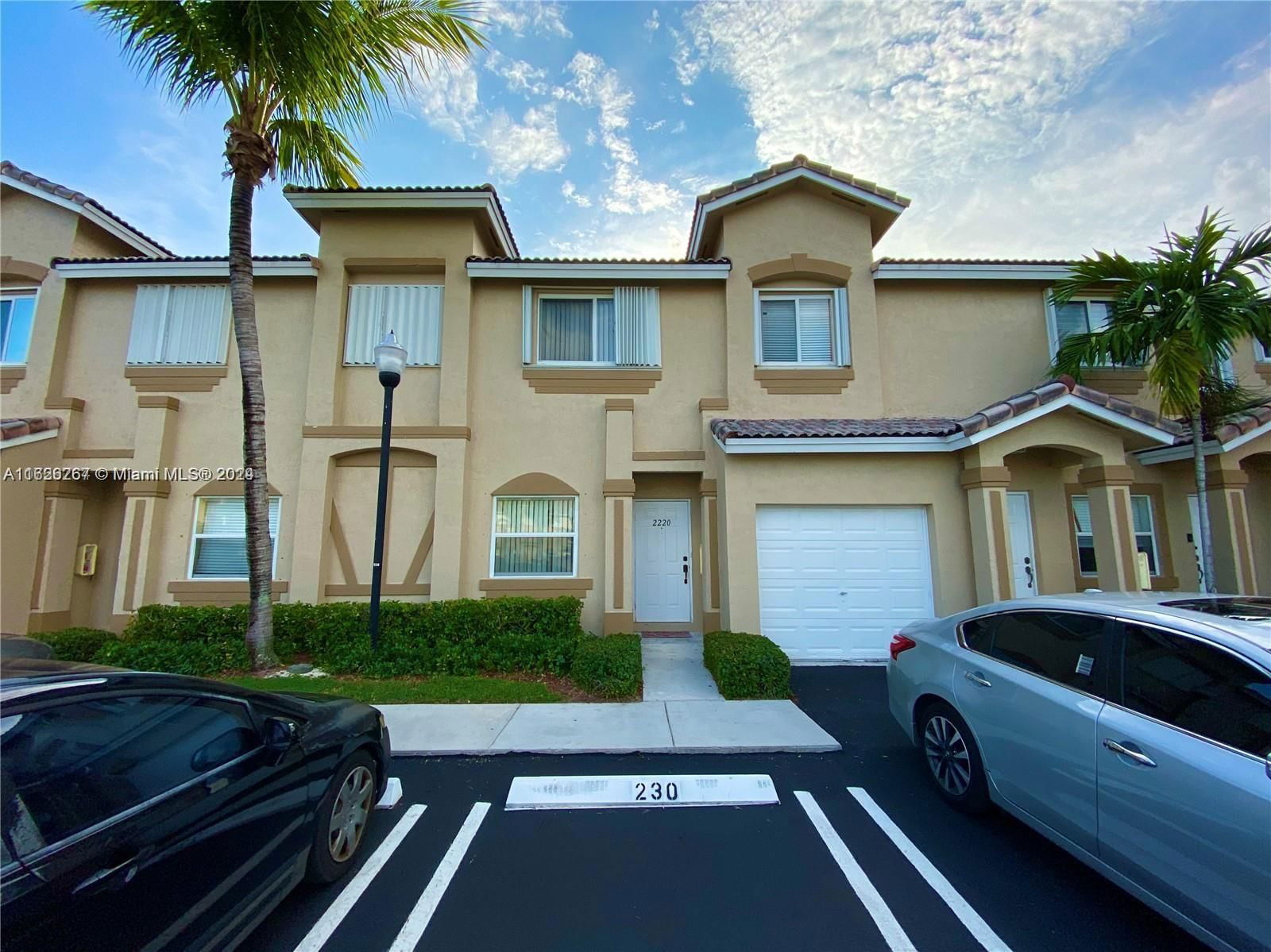 Real estate property located at 2220 24th Pl #2220, Miami-Dade County, TOWNGATE CONDO FIVE, Homestead, FL