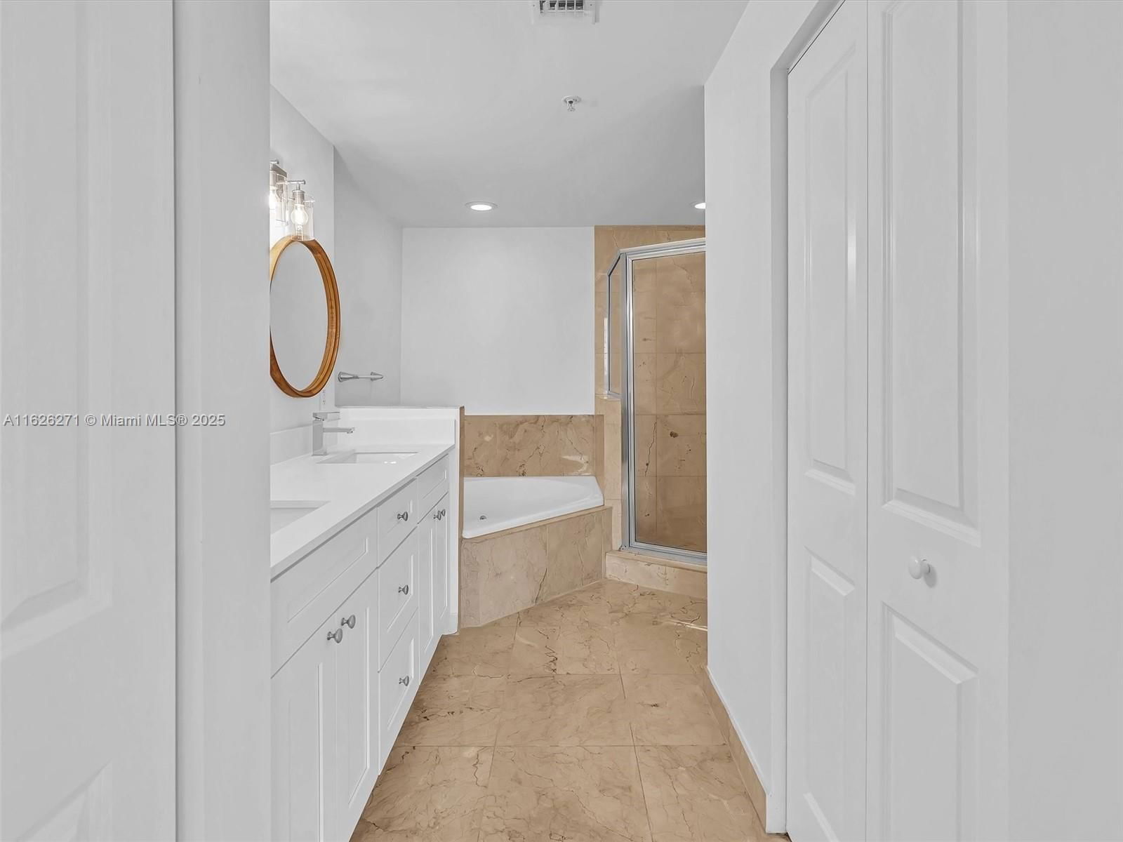 Real estate property located at 7900 Harbor Island Dr #1019, Miami-dade, 360 Condo A, North Bay Village, FL