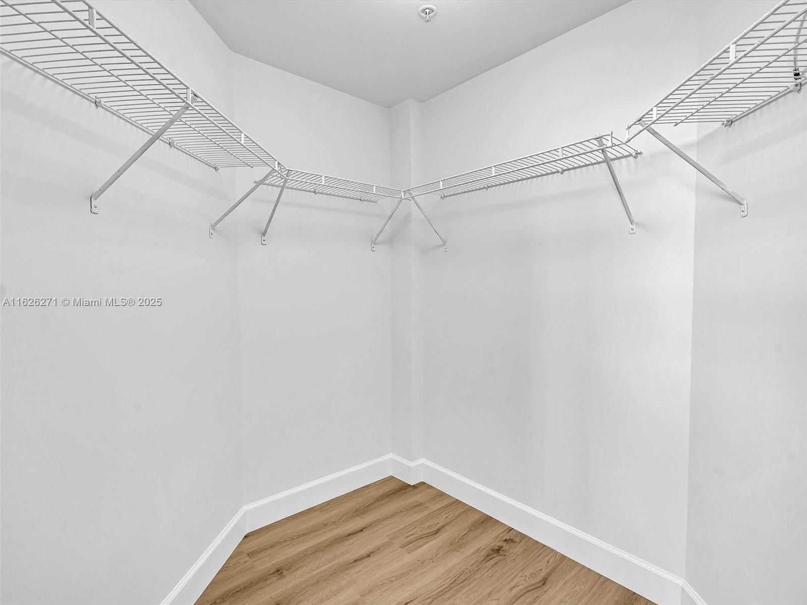Real estate property located at 7900 Harbor Island Dr #1019, Miami-dade, 360 Condo A, North Bay Village, FL