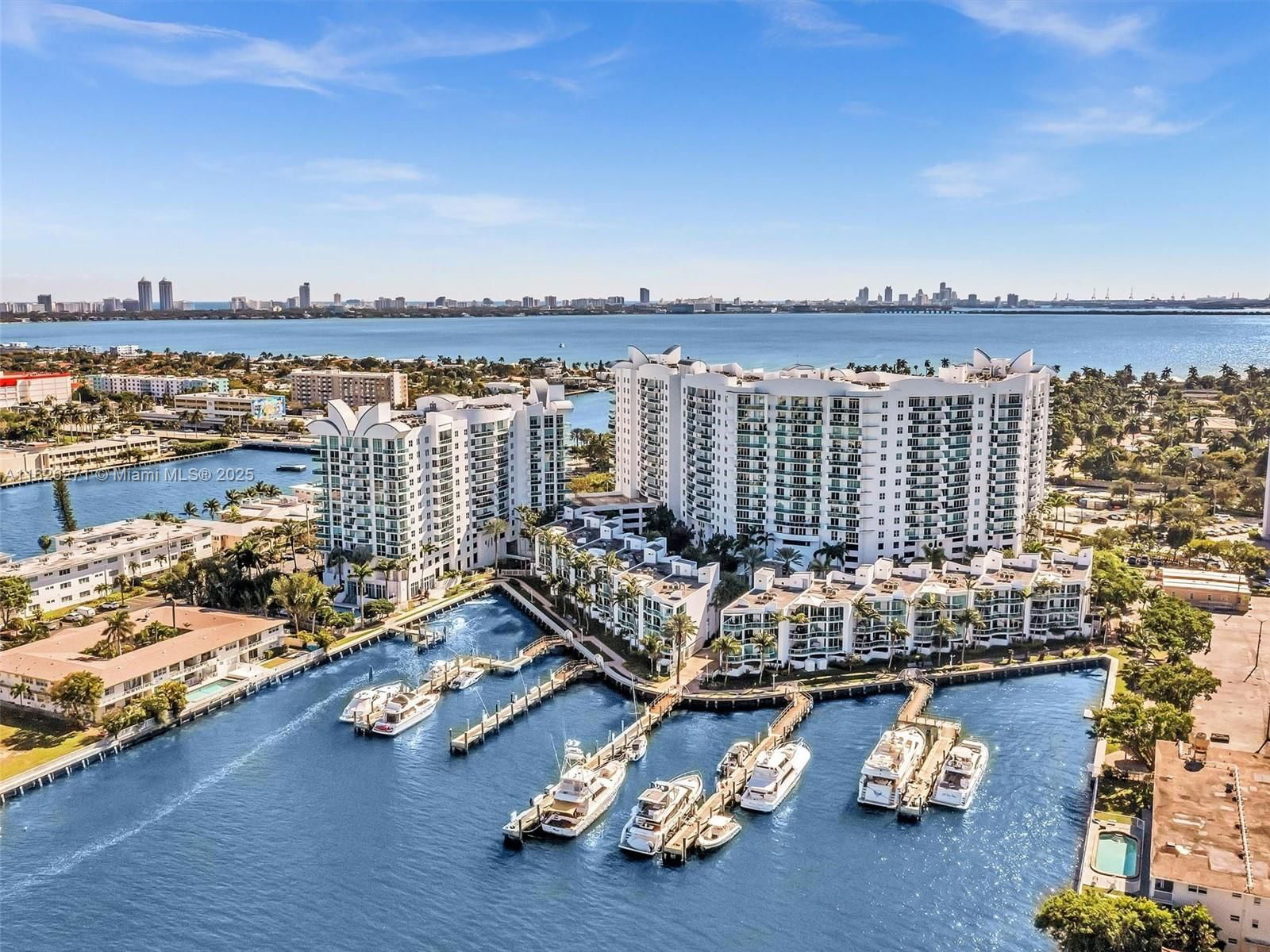 Real estate property located at 7900 Harbor Island Dr #1019, Miami-dade, 360 Condo A, North Bay Village, FL