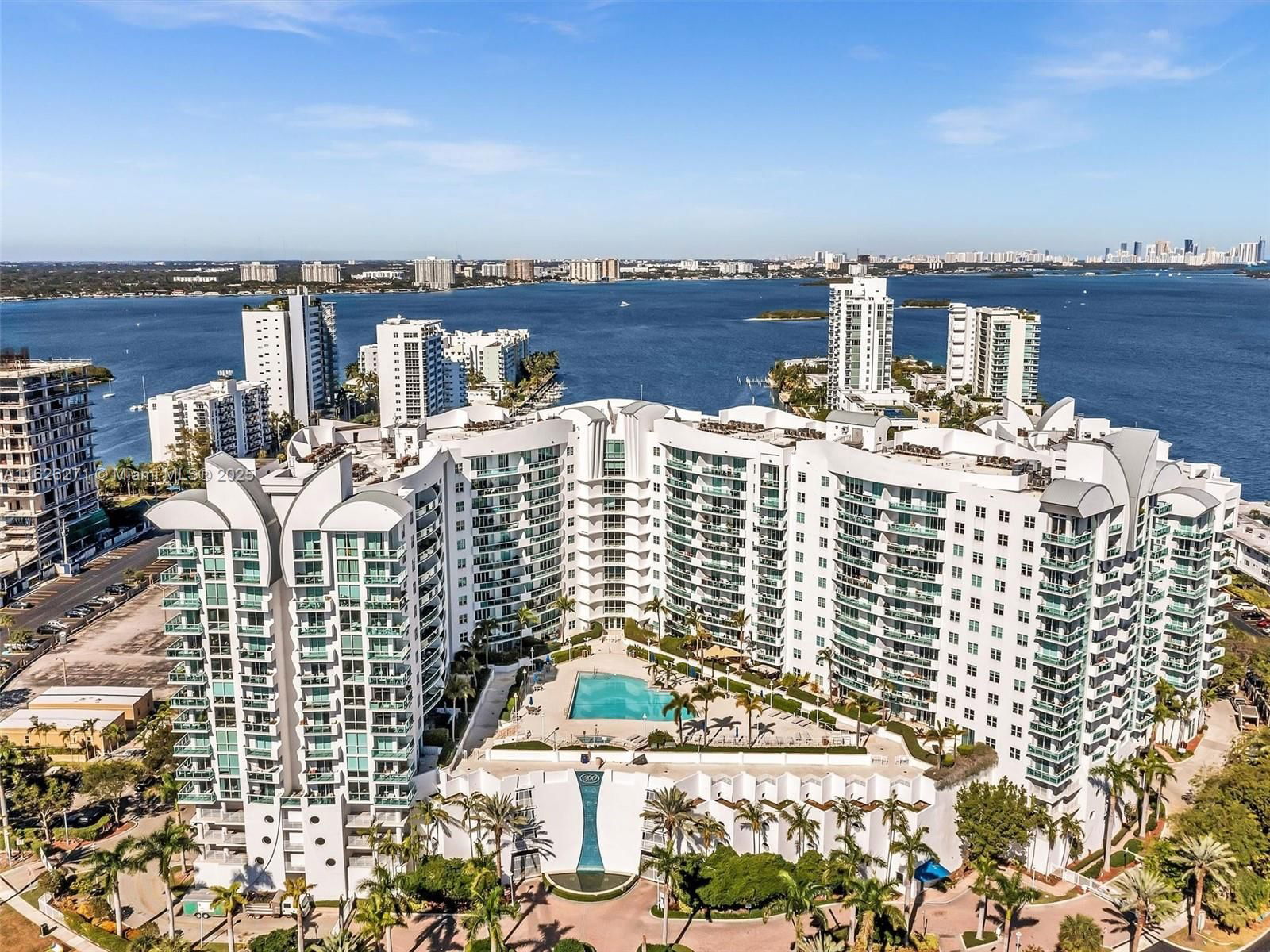 Real estate property located at 7900 Harbor Island Dr #1019, Miami-dade, 360 Condo A, North Bay Village, FL