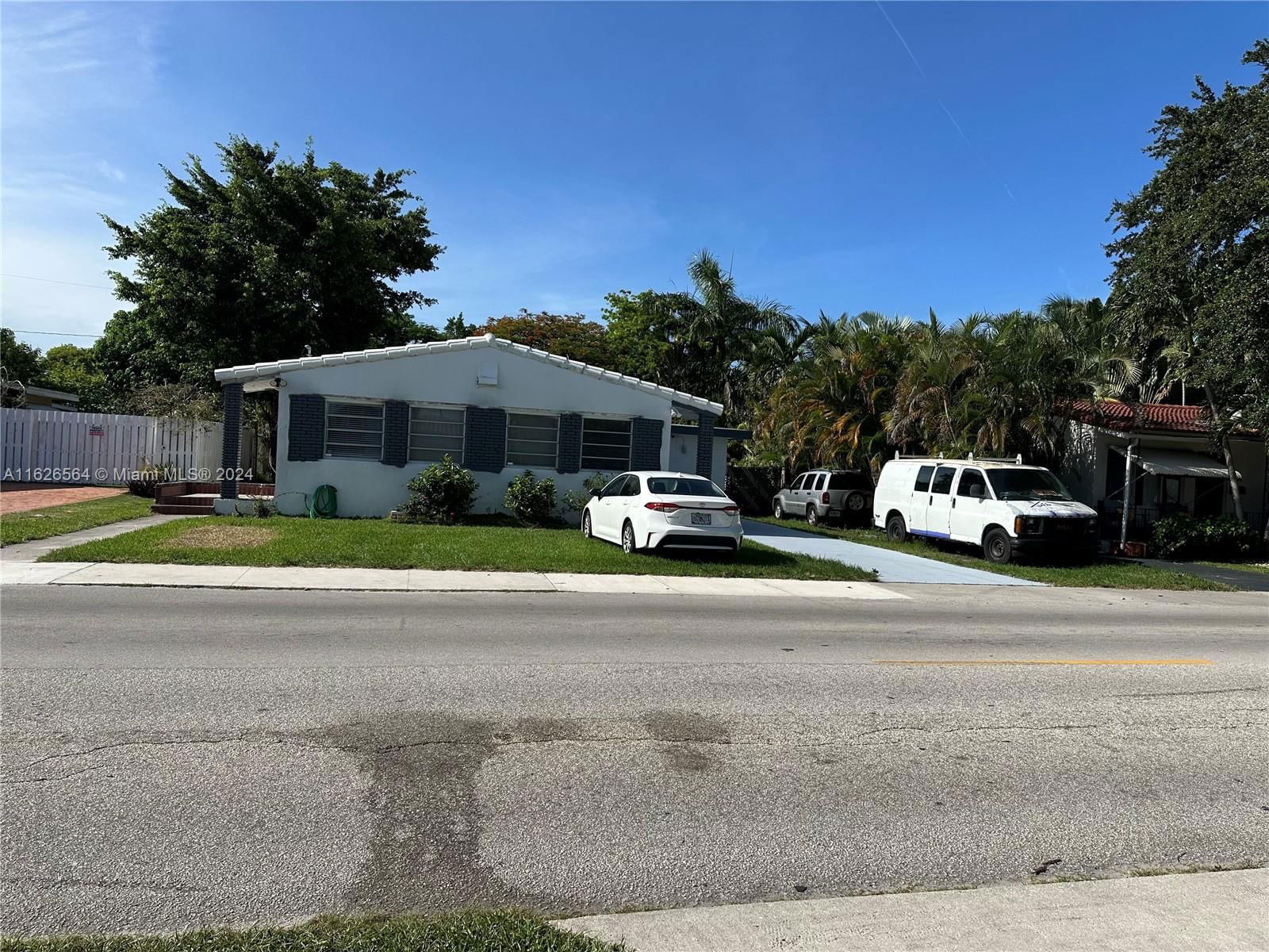 Real estate property located at 1619 Moffett St, Broward County, SUNSET TRAILS NO 4, Hollywood, FL