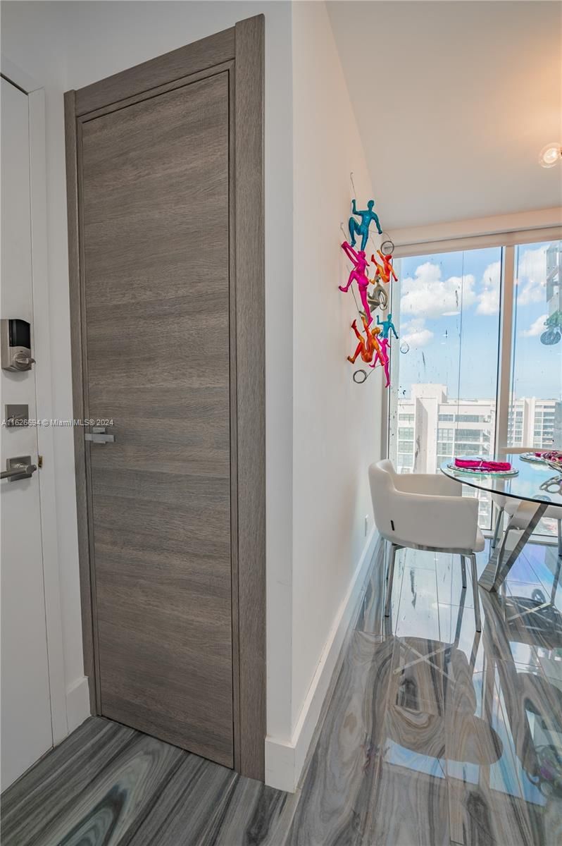 Real estate property located at 2030 Ocean Dr #1606, Broward, Parker Plaza Condo Estate, Hallandale Beach, FL