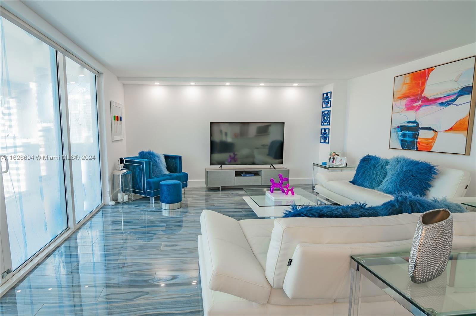 Real estate property located at 2030 Ocean Dr #1606, Broward, Parker Plaza Condo Estate, Hallandale Beach, FL