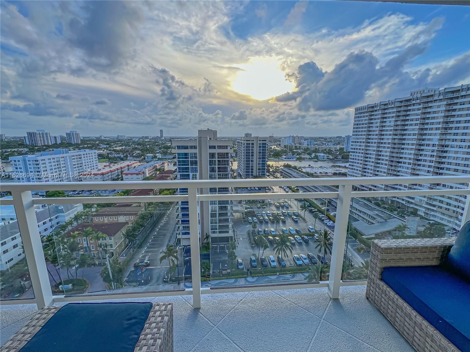 Real estate property located at 2030 Ocean Dr #1606, Broward, Parker Plaza Condo Estate, Hallandale Beach, FL