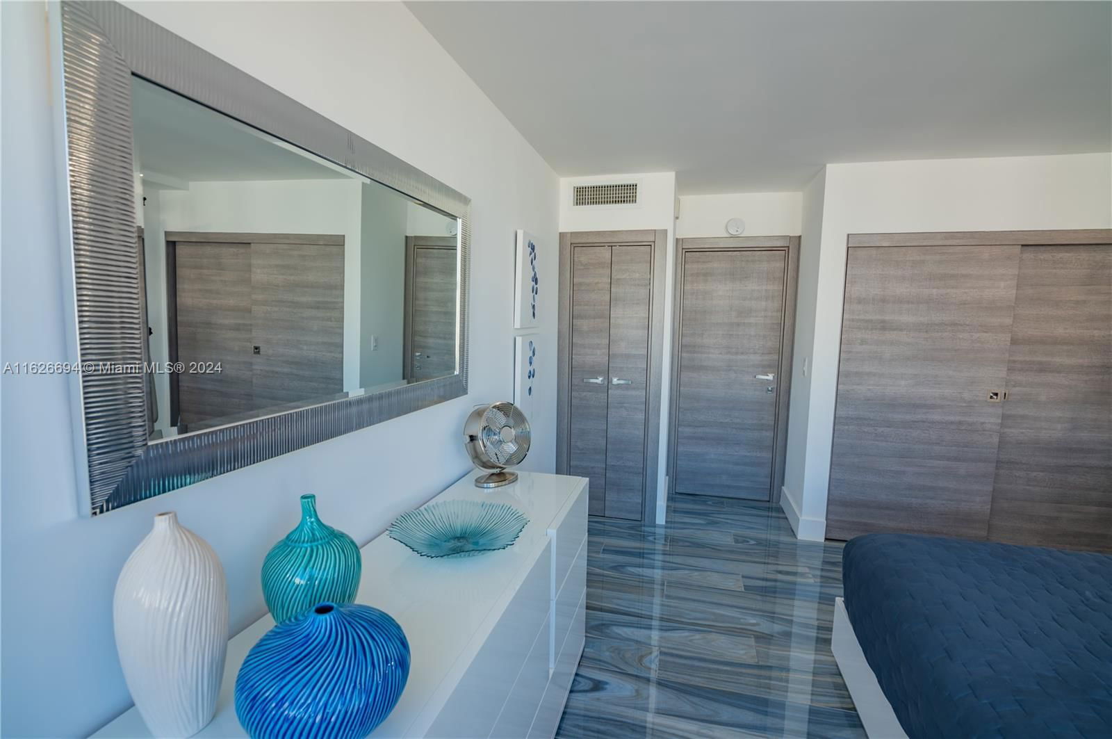 Real estate property located at 2030 Ocean Dr #1606, Broward, Parker Plaza Condo Estate, Hallandale Beach, FL