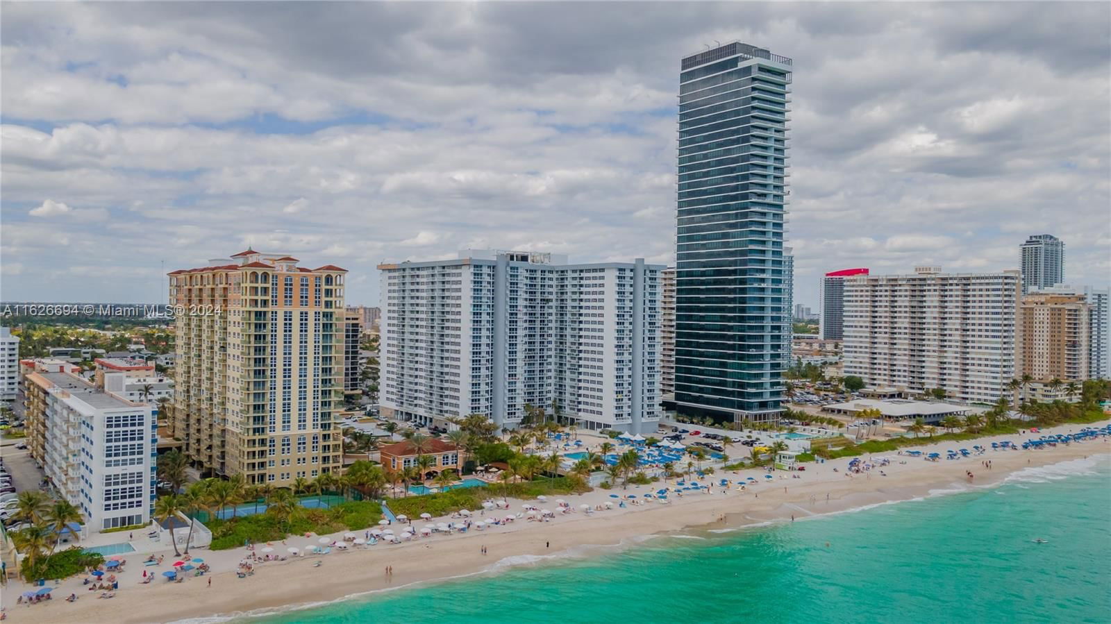 Real estate property located at 2030 Ocean Dr #1606, Broward, Parker Plaza Condo Estate, Hallandale Beach, FL