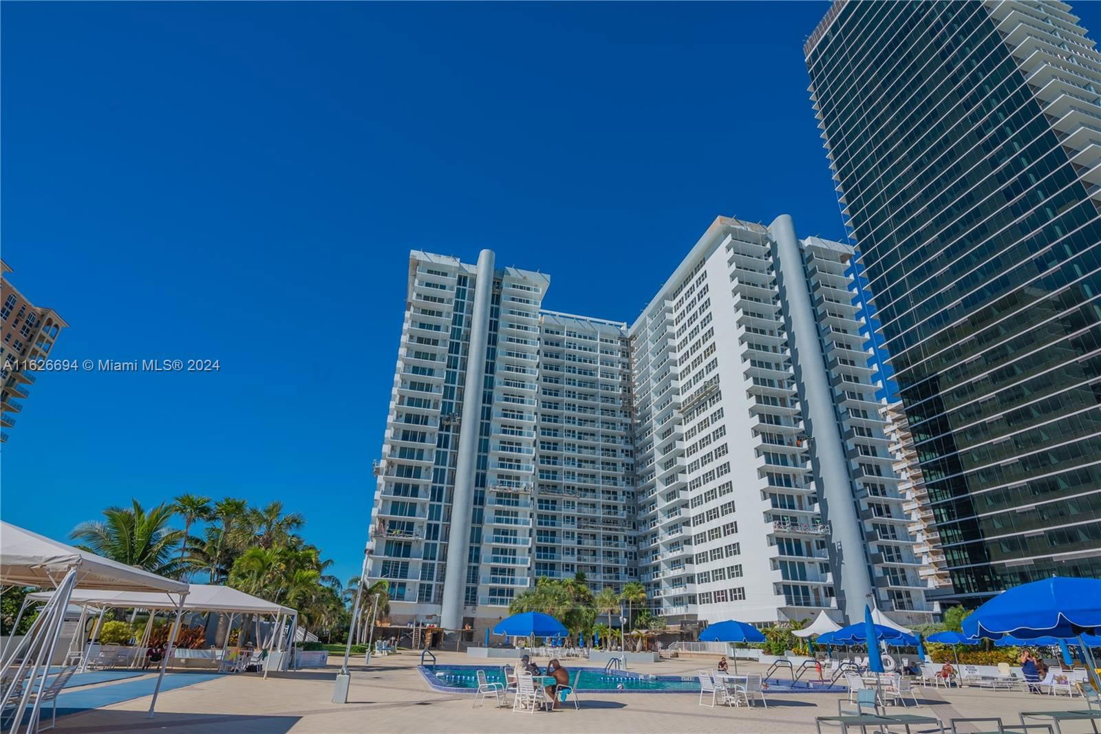Real estate property located at 2030 Ocean Dr #1606, Broward, Parker Plaza Condo Estate, Hallandale Beach, FL