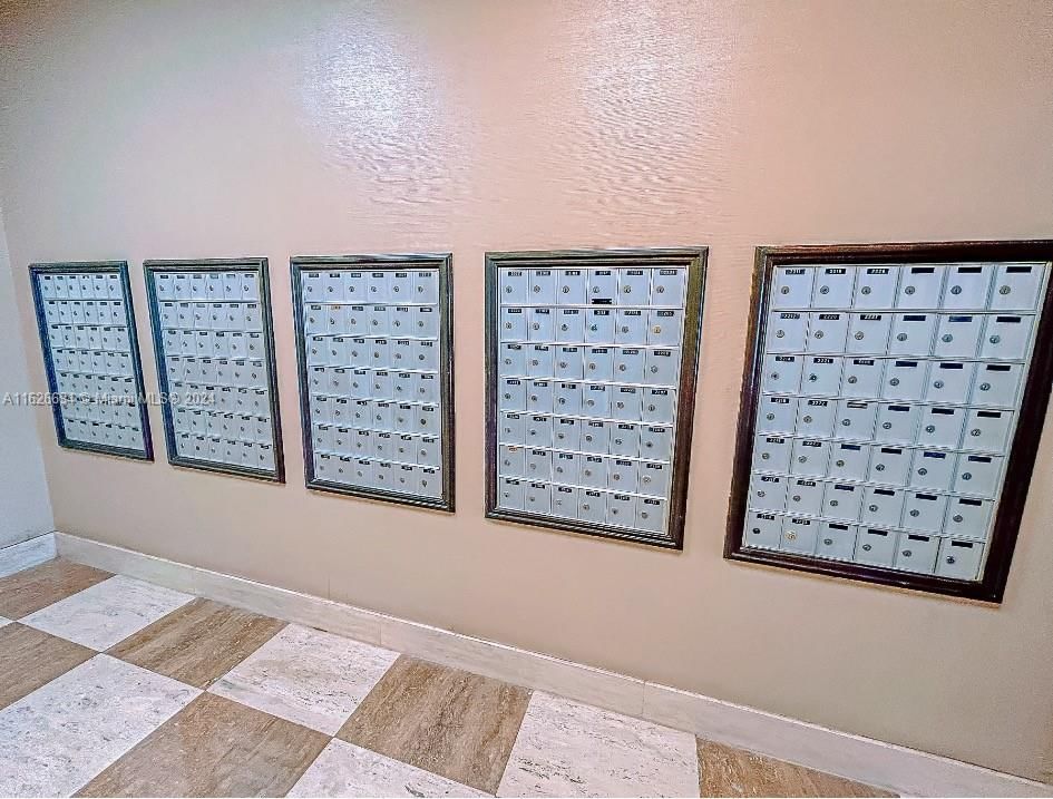 Real estate property located at 2030 Ocean Dr #1606, Broward, Parker Plaza Condo Estate, Hallandale Beach, FL