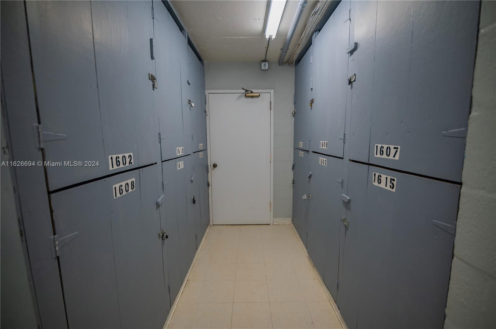 Real estate property located at 2030 Ocean Dr #1606, Broward, Parker Plaza Condo Estate, Hallandale Beach, FL