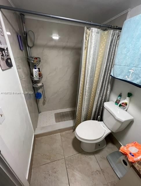 Real estate property located at 1800 54 st #406, Miami-dade, Westland Condo, Hialeah, FL