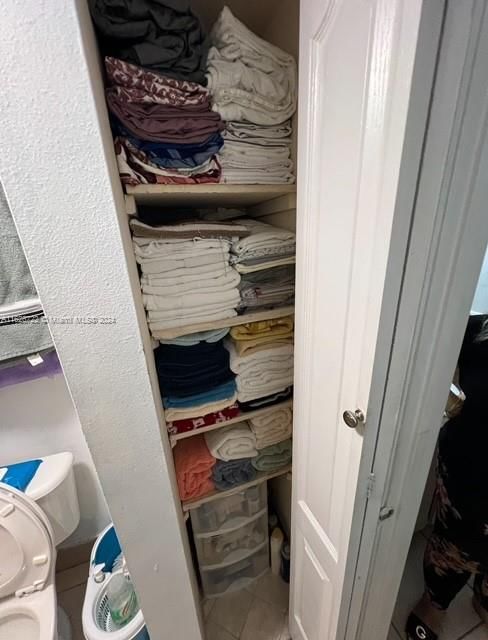 Real estate property located at 1800 54 st #406, Miami-dade, Westland Condo, Hialeah, FL