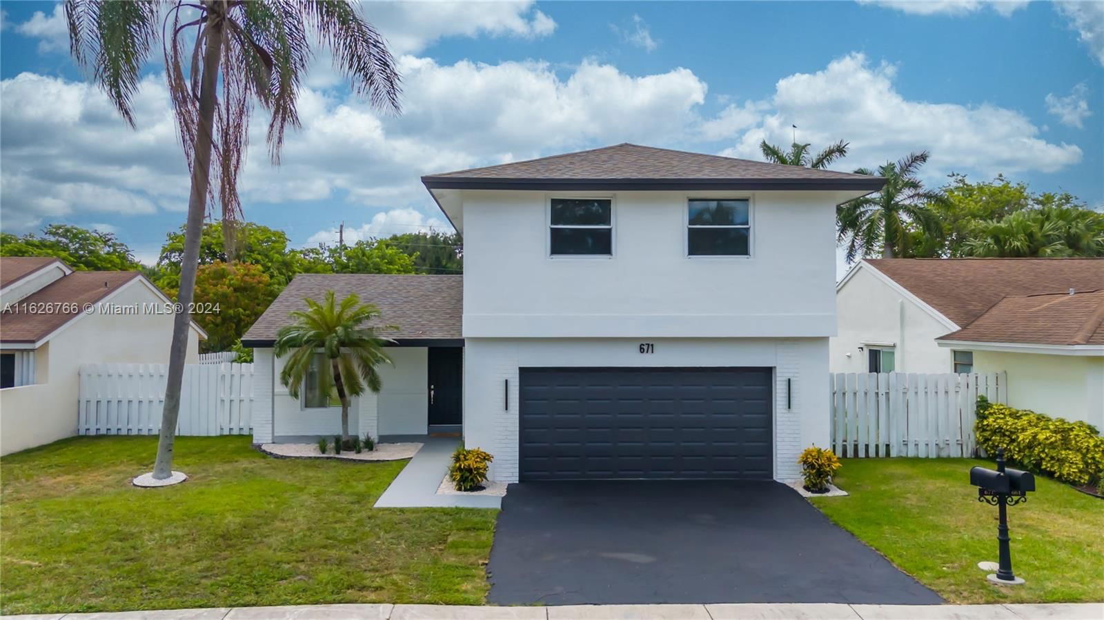 Real estate property located at 671 Thornridge Ave, Broward County, SHENANDOAH SECTION FOUR, Davie, FL