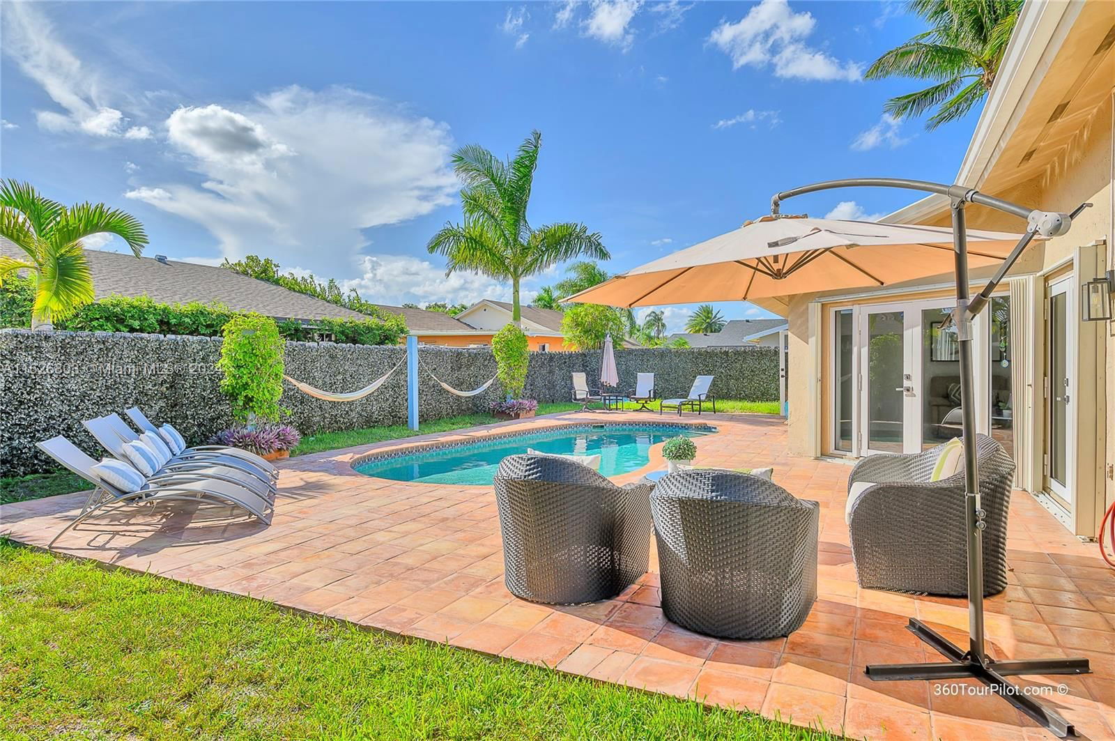 Real estate property located at 583 168th Way, Broward County, BONAVENTURE LAKES ADD 2, Weston, FL