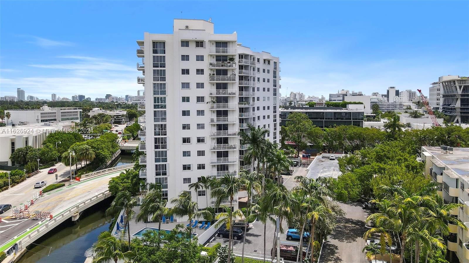 Real estate property located at 1688 West Ave G-08, Miami-Dade County, WEST BAY PLAZA CONDO, Miami Beach, FL