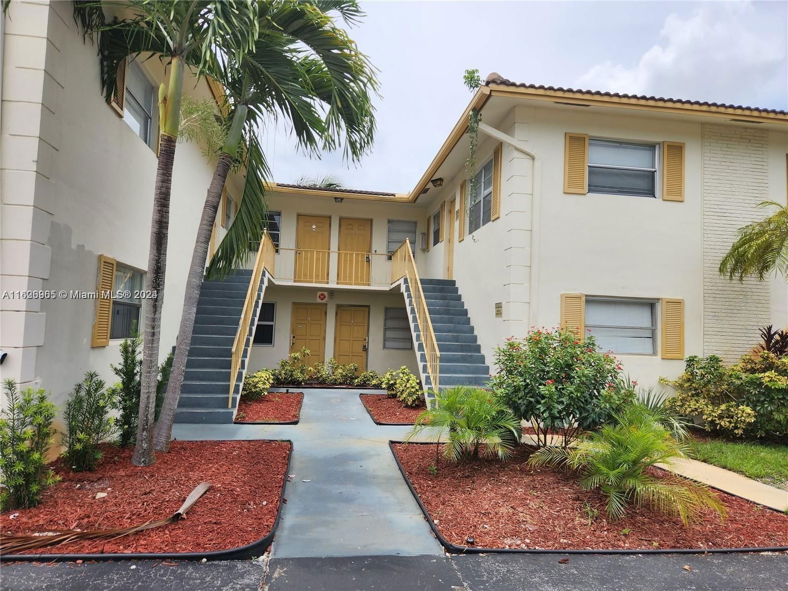 Real estate property located at 3090 Coral Springs Dr #1, Broward, VILLAS AT CORAL SPRINGS, Coral Springs, FL