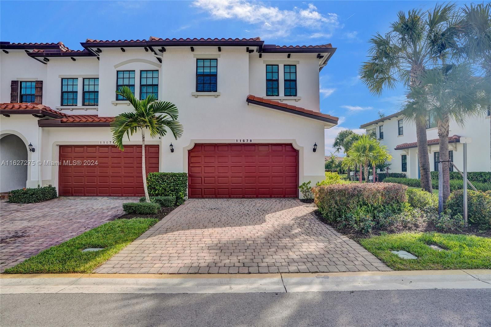 Real estate property located at 11678 13th Ln, Broward, PEMBROKE LAKES SOUTH, Pembroke Pines, FL