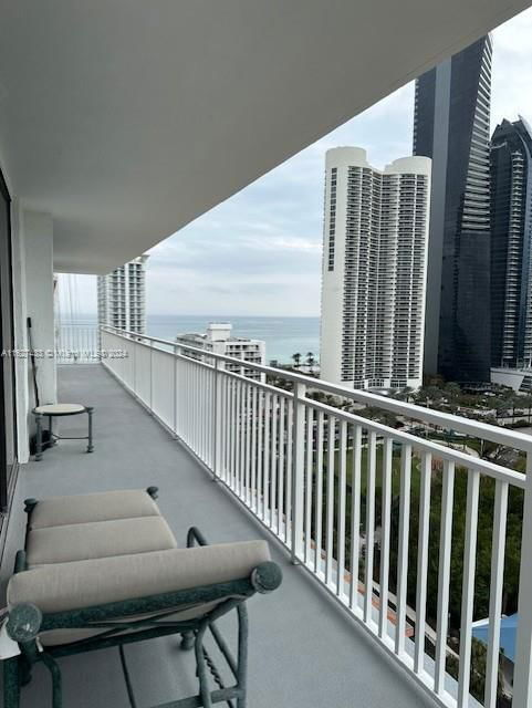 Real estate property located at 210 174th St #1909, Miami-Dade County, WINSTON TOWERS 600 CONDO, Sunny Isles Beach, FL