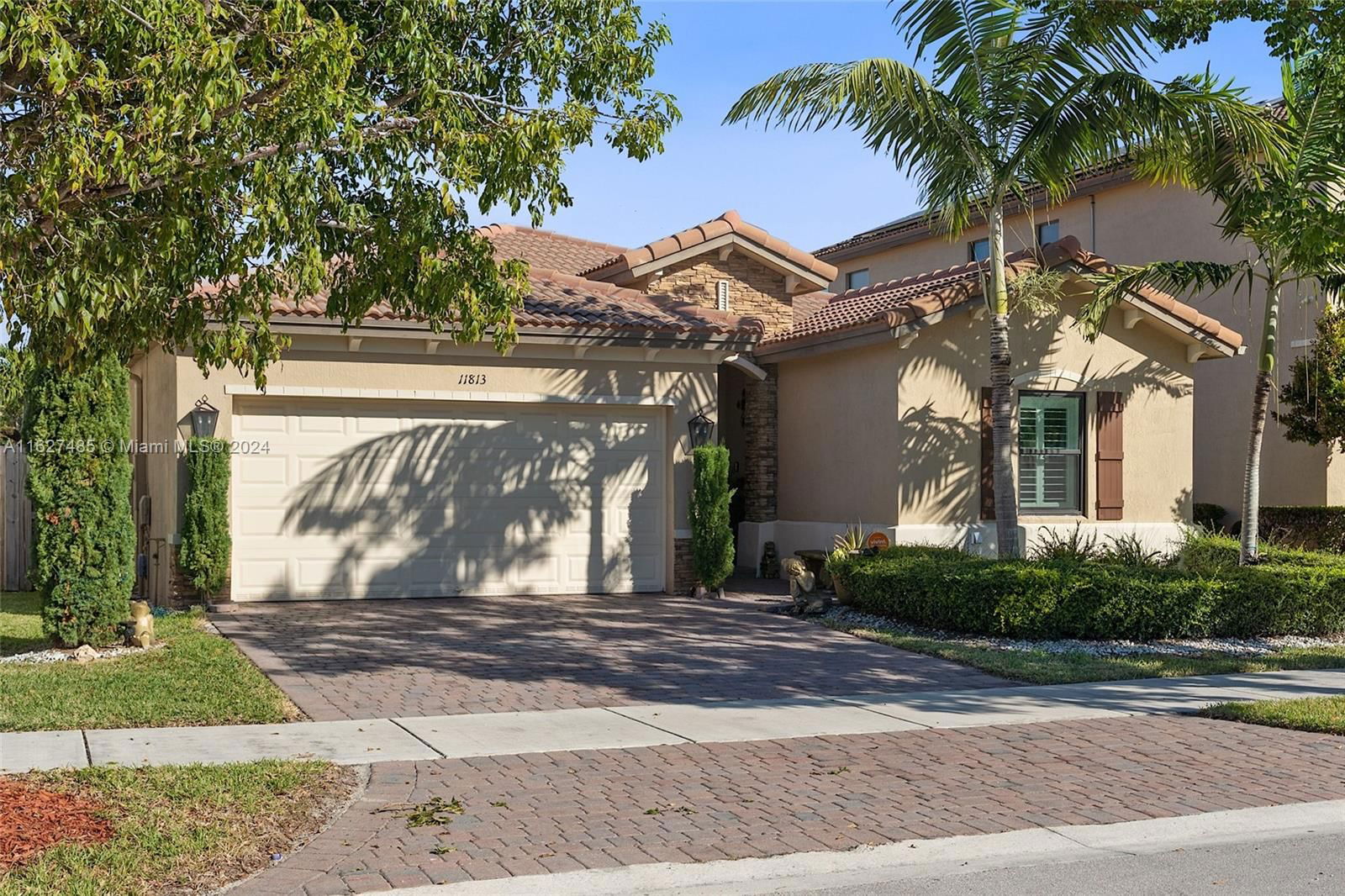 Real estate property located at 11813 233rd Ter, Miami-Dade, SILVER PALM WEST, Homestead, FL