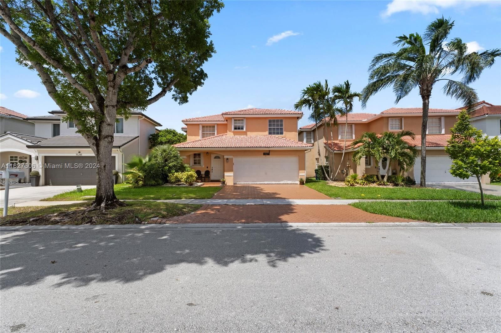 Real estate property located at 15271 46th Ct, Broward County, HUNTINGTON SECTION TWO, Miramar, FL