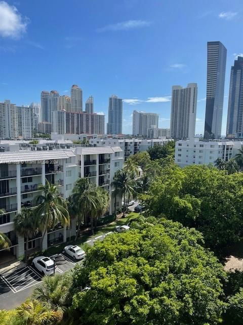 Real estate property located at , Miami-Dade County, PLAZA OF AMERICAS CONDO P, Sunny Isles Beach, FL