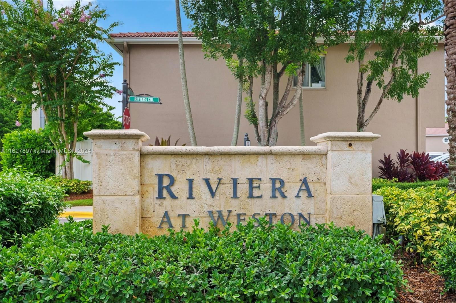 Real estate property located at 126 Riviera Cir, Broward County, BONAVENTURE, Weston, FL