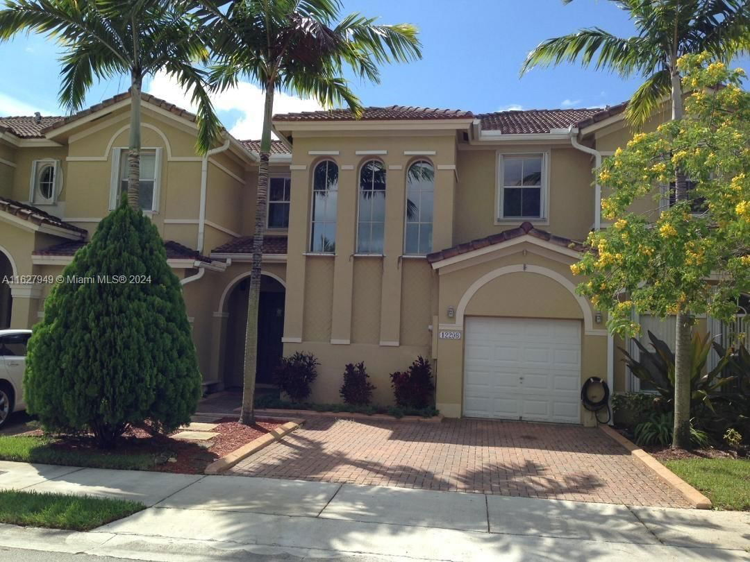Real estate property located at , Miami-Dade County, KENDALL BREEZE, Miami, FL