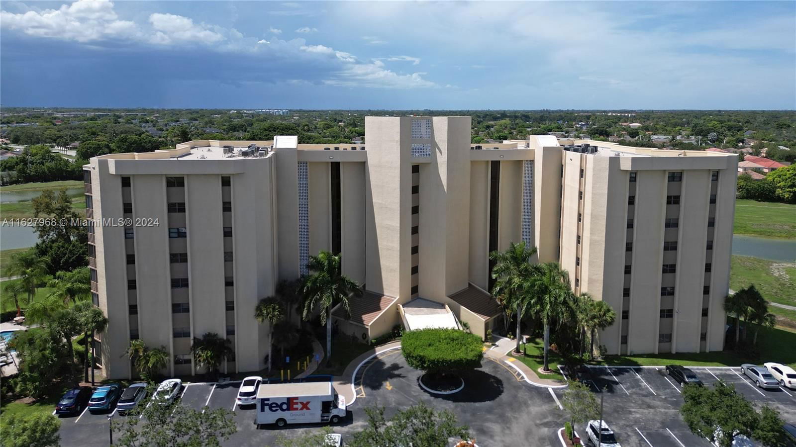 Real estate property located at 7400 Radice Ct #308, Broward County, ENVIRON TOWERS II CONDO, Lauderhill, FL