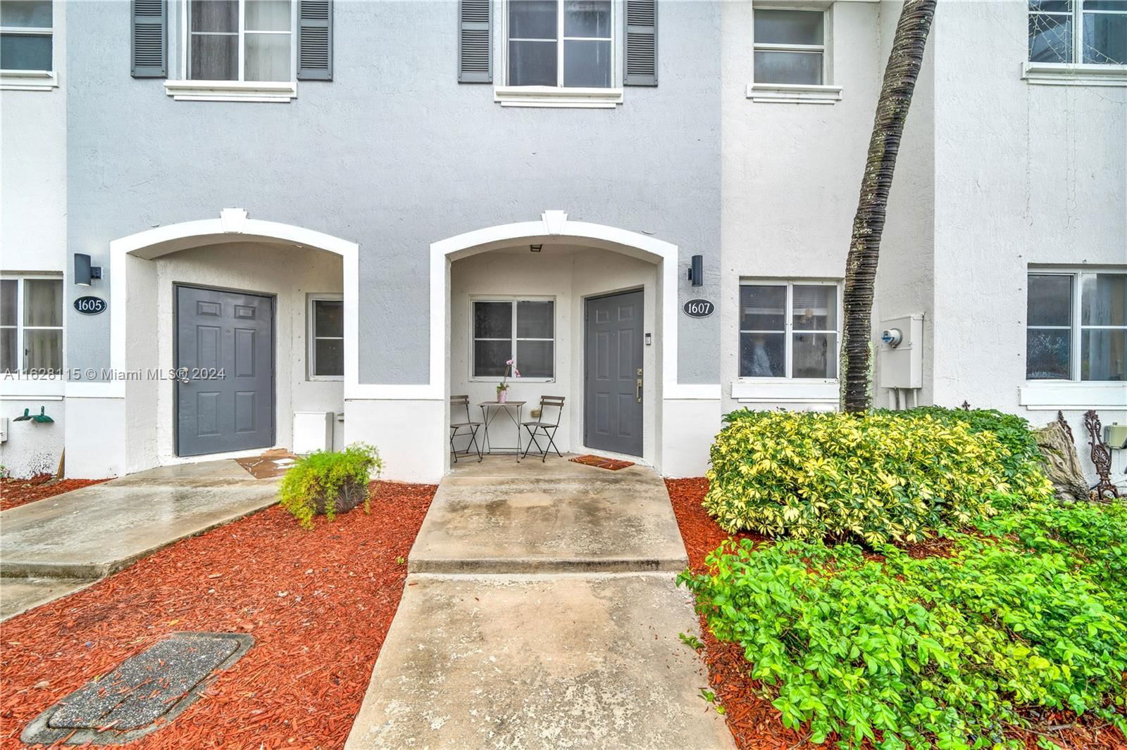 Real estate property located at 1607 31st Ct, Miami-Dade County, VENETIA GROVE, Homestead, FL