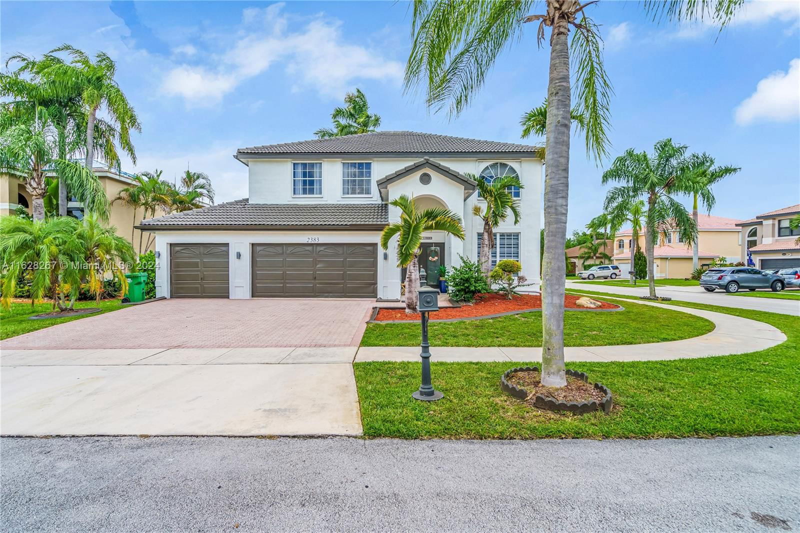 Real estate property located at 2383 181st Ter, Broward County, SILVER LAKES PHASE III, Miramar, FL