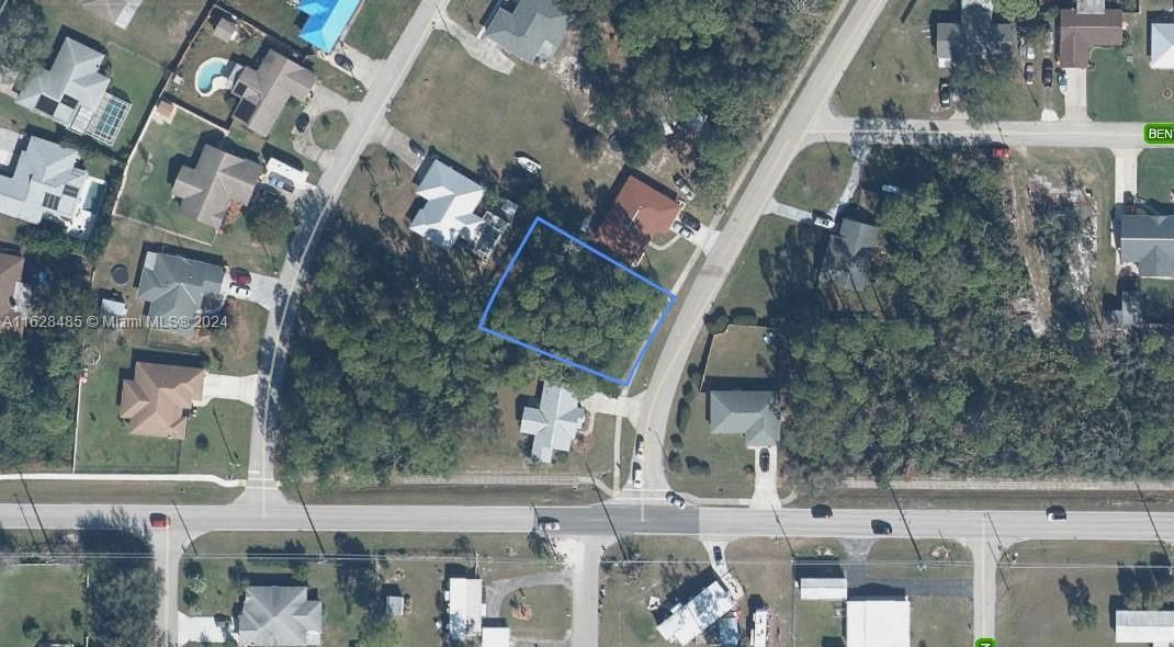 Real estate property located at 115 Corvette, Highlands County, Sebring Country Estates, Sebring, FL