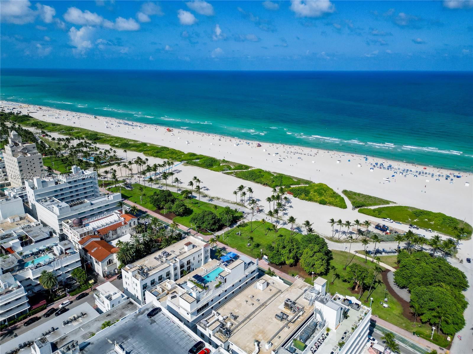 Real estate property located at 1036 Ocean Dr B201, Miami-Dade County, THE STRAND ON OCEAN DRIVE, Miami Beach, FL