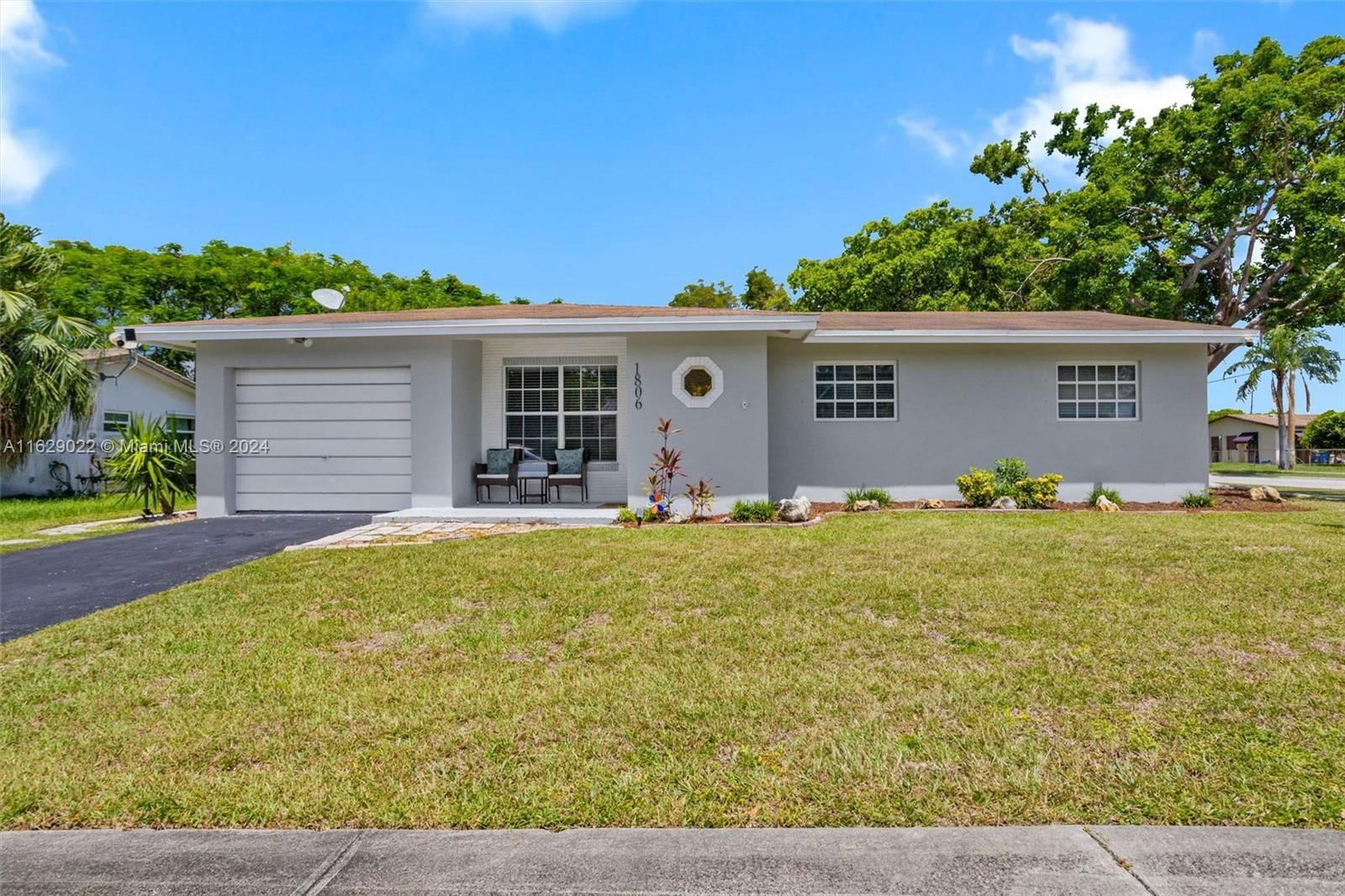 Real estate property located at 1806 66th Ave, Broward County, ROYAL PALM GARDENS, Margate, FL