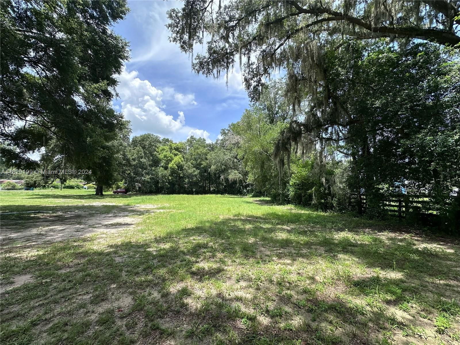 Real estate property located at - 137 ST & 147 AV, Alachua, CLARKES 1ST ADDN TO ALACHU, Gainesville, FL