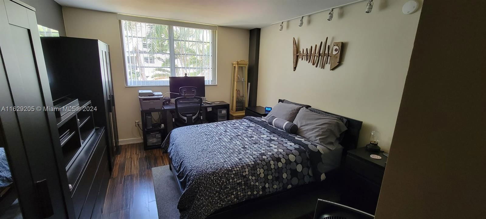 Real estate property located at 777 62nd St C300, Miami-dade, Nirvana Condo No Two Cond, Miami, FL