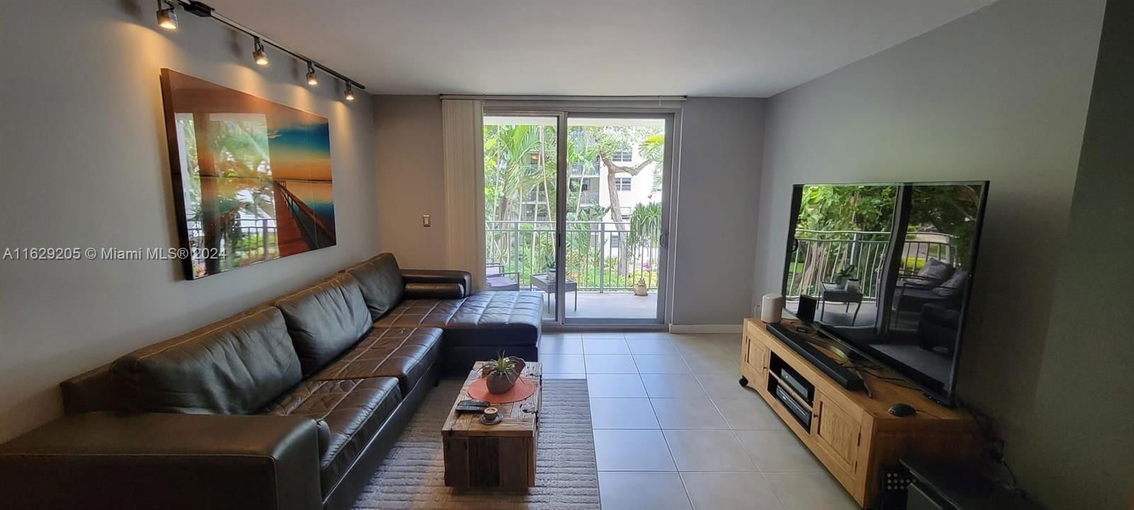 Real estate property located at 777 62nd St C300, Miami-dade, Nirvana Condo No Two Cond, Miami, FL