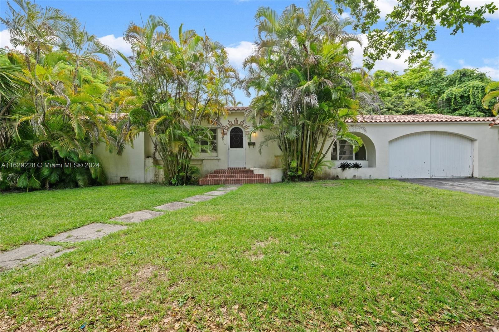 Real estate property located at 2716 Cordova St, Miami-Dade, CORAL GABLES SEC A, Coral Gables, FL