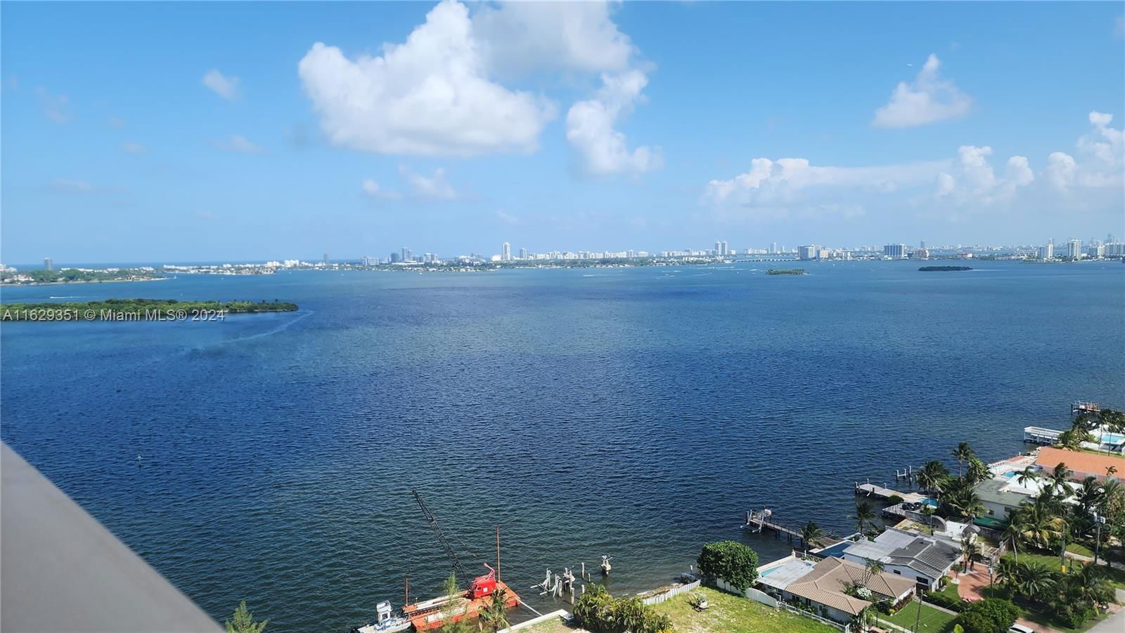 Real estate property located at 11113 Biscayne Blvd #1857, Miami-Dade, JOCKEY CLUB III CONDO, Miami, FL